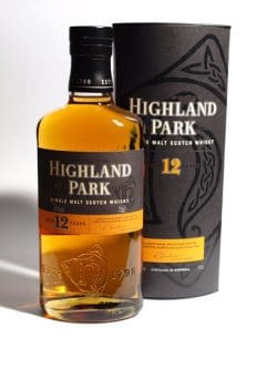 highland-park-12-250x333 Single Malt Whisky: Originalabfüllungen und unabhängige Abfüller