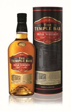 the_temple_bar_dublin_traditional_irish_whiskey_-_irish_whiskeys_ml-250x388 Irish Whiskeys - The Temple Bar erobert Deutschland