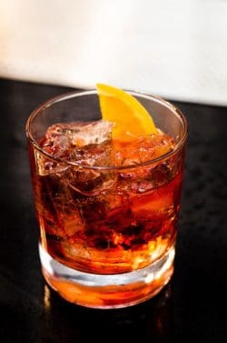 whisky-cocktails-250x377 Hochwertige Whisky Cocktails mit ganz besonderen Whisk(e)ys