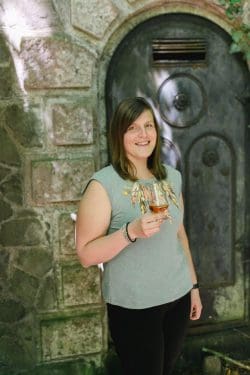 mareike-spitzer-250x375 10 Jahre Irish Whiskeys - Eine starke Frau und starke Whiskeys von der Grünen Insel