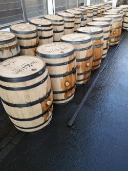 virgin-american-oak-barrels-copyright-st.-kilian--250x333 Überraschung bei St Kilian Distillers – Bud Spencer schlägt wieder zu, aber wie!
