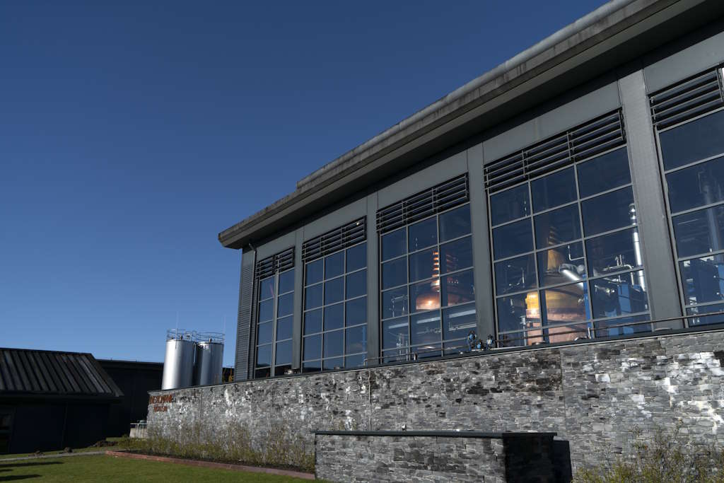 inchdairnie-distillery-stillhouse-exterior-2 Inchdairnie Distillery betritt mit "Pot Still"-Whiskyproduktion Neuland in Schottland