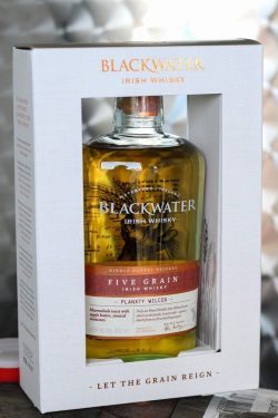 blackwater-planxty-wilcox-250x375 Stardust Spicebag und Planxty Wilcox: Blackwater Distillery released Irish Peated Rye und neuen Mixed Mashbill Irish Whiskey